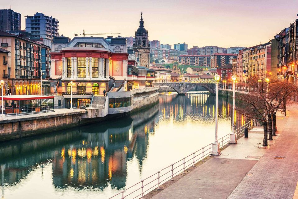 Bilbao: Historical and Architectural Walking Tour - Citys Transformation