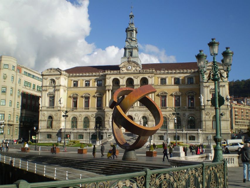 Bilbao - Private Historic Walking Tour - Meeting Point