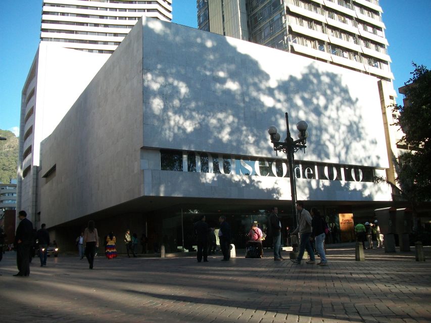 Bogotá Gold Museum: 3-Hour Guided Tour - Accessibility Features