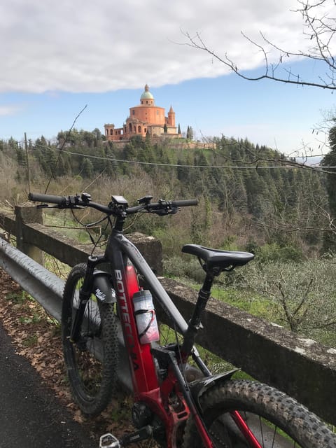 Bologna: Self-Guided Tour of the Center by E-Bike - Participant Information