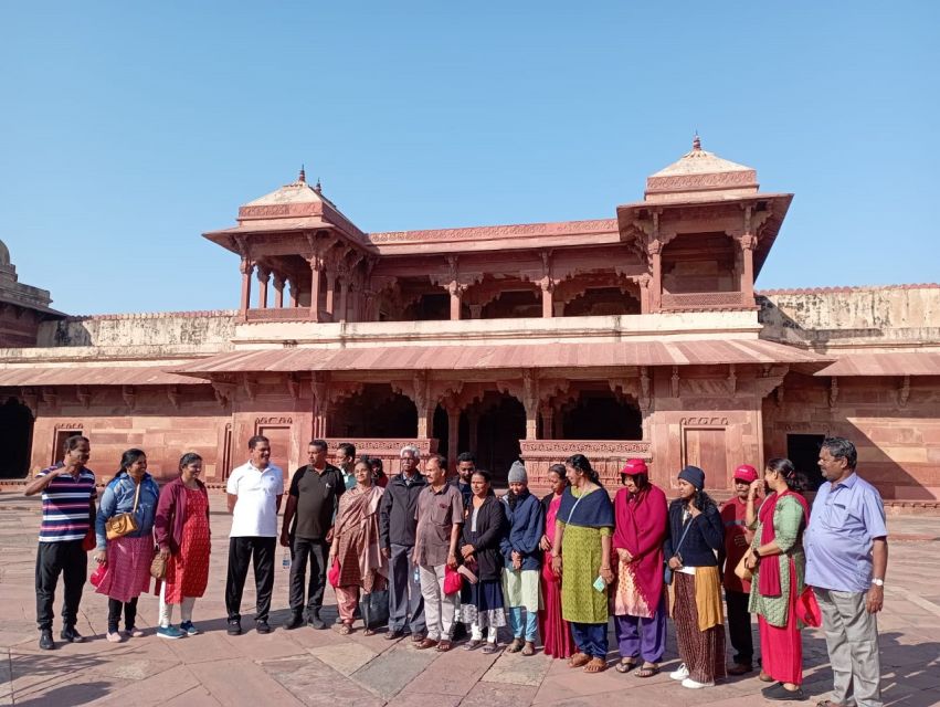 Book Official Tour Guide for Fatehpur Sikri. - Accessibility Information