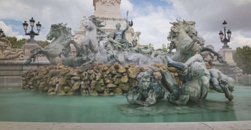 Bordeaux: Must-See Attractions Walking Tour - Explore Bordeauxs Charm