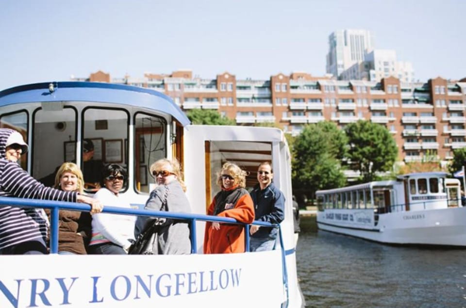 Boston: Harbor and Charles River Architecture Boat Tour - Meeting Point