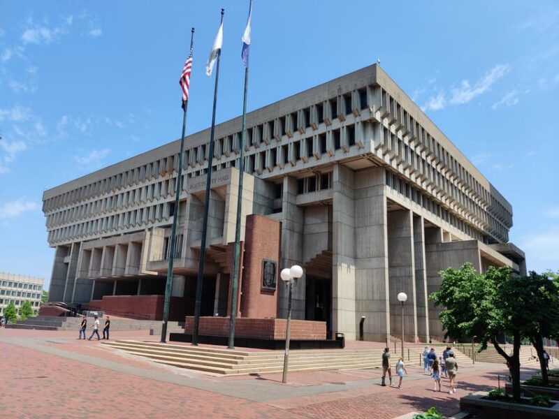 Boston: The Untold History of Boston Walking Tour - Central Burying Ground Tour