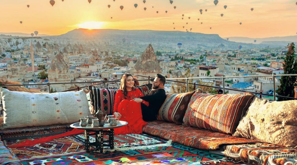 Breakfast in Cappadocia at Carpet Terrace With Balloons - Tips for a Great Experience