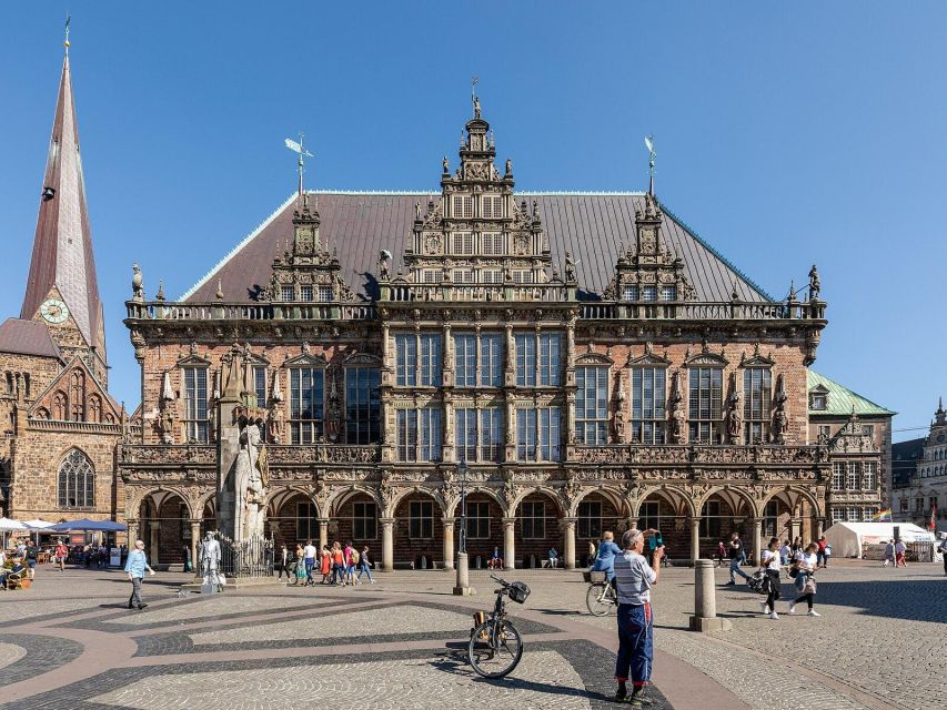 Bremen: English Self-Guided Audio Tour on Your Phone - Engaging Features and Fun Facts