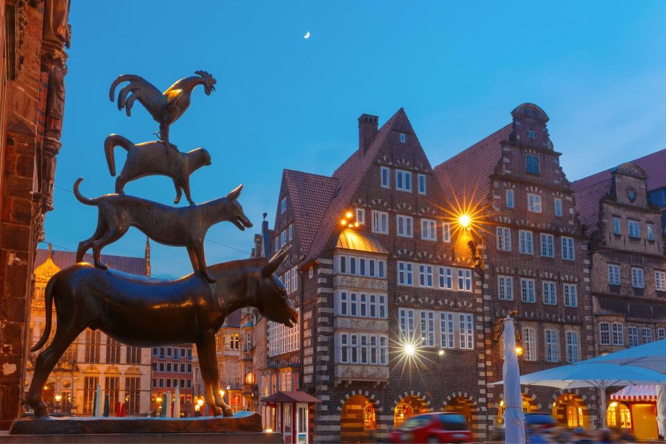 Bremen: Express Walk With a Local in 60 Minutes - Pricing and Group Size