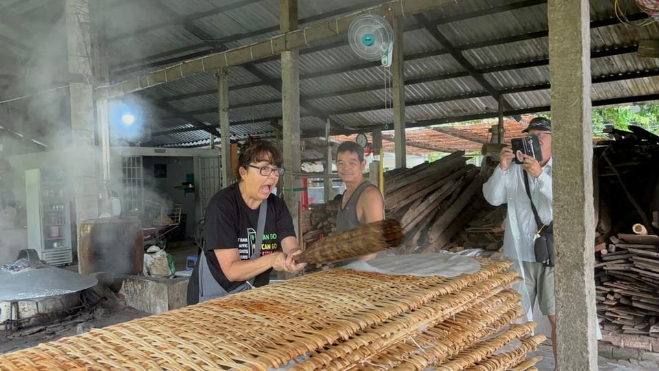 Cai Rang Floating Market and Wild Small Canal - Breakfast on the Boat