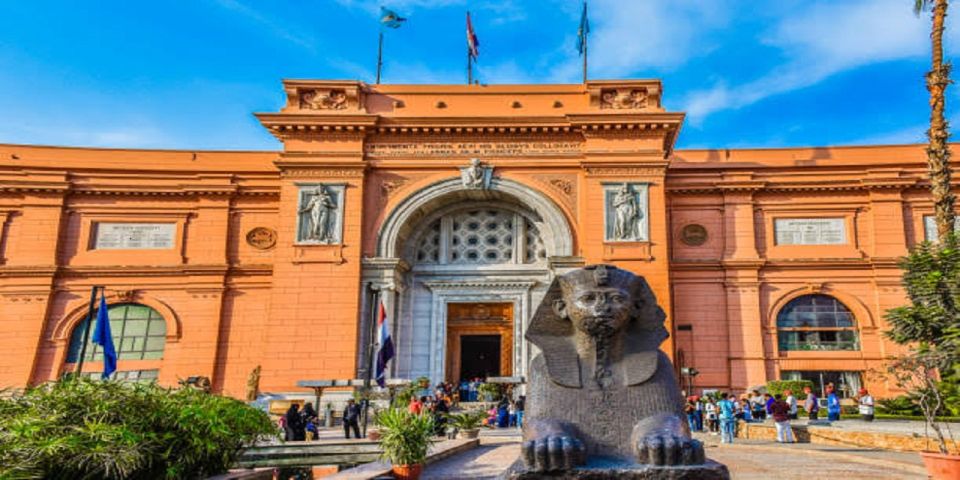 Cairo:Tour to Pyramids,The Egyptian Museum, &Khan El Khalili - Explore the Egyptian Museum