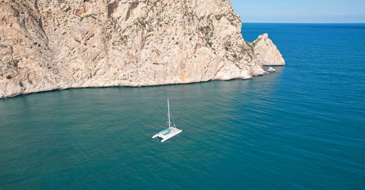 Calpe: Motor Catamaran With Lunch - Inclusions and Amenities