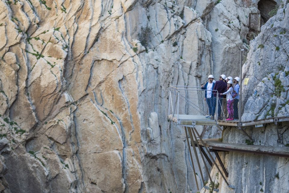 Caminito Del Rey: Guided Hiking Tour With Entrance Tickets - Walkway Specifications