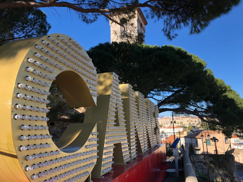 Cannes: City Tour in a Vintage Bus - Participant Information