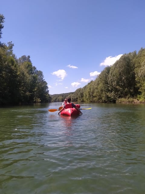 Canoe Lucca - Included Equipment and Activities