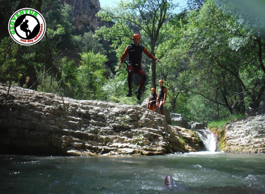 Canyoning Initiation Teruel - Included Equipment and Transport