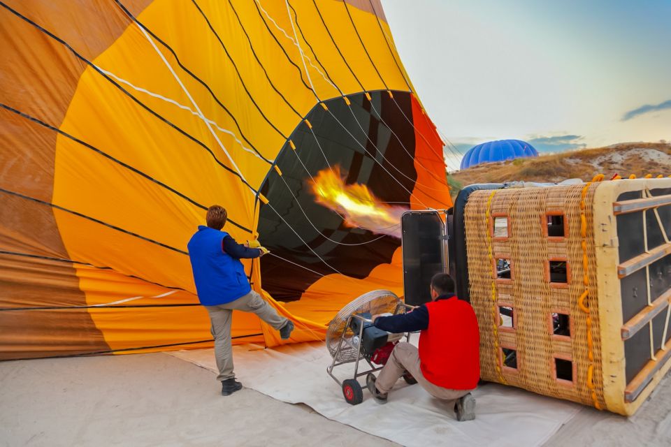 Cappadocia: Fairy Chimneys Balloon Flight With Breakfast - Tips for Your Flight