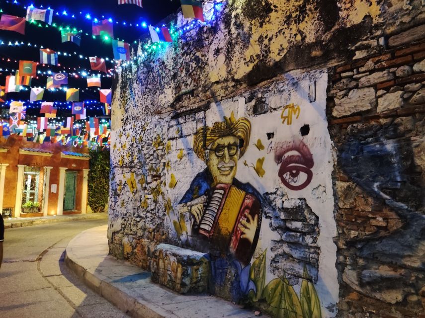 Cartagena: Walled City and Getsemani Shared Walking Tour - Important Information