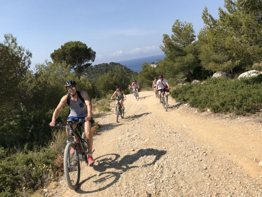 Cassis: Calanques and Viewpoints Tour by Mountain E-Bike - Participant Requirements