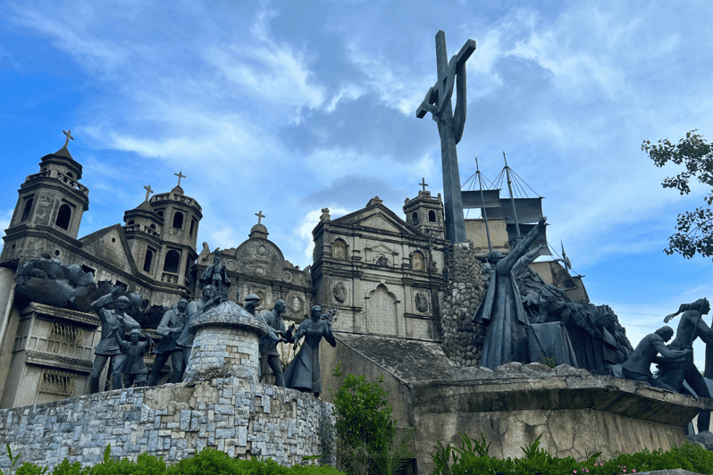 Cebu: Exploring Cebu Citys Rich History and Culture - Temple of Leah and Taoist Temple