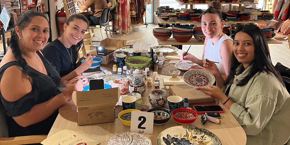 Ceramic Painting Classes in Tustin - Booking Process