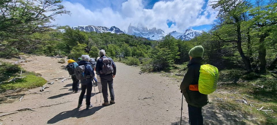 Chalten: Short Guided Hike Included - Scenic Van Ride