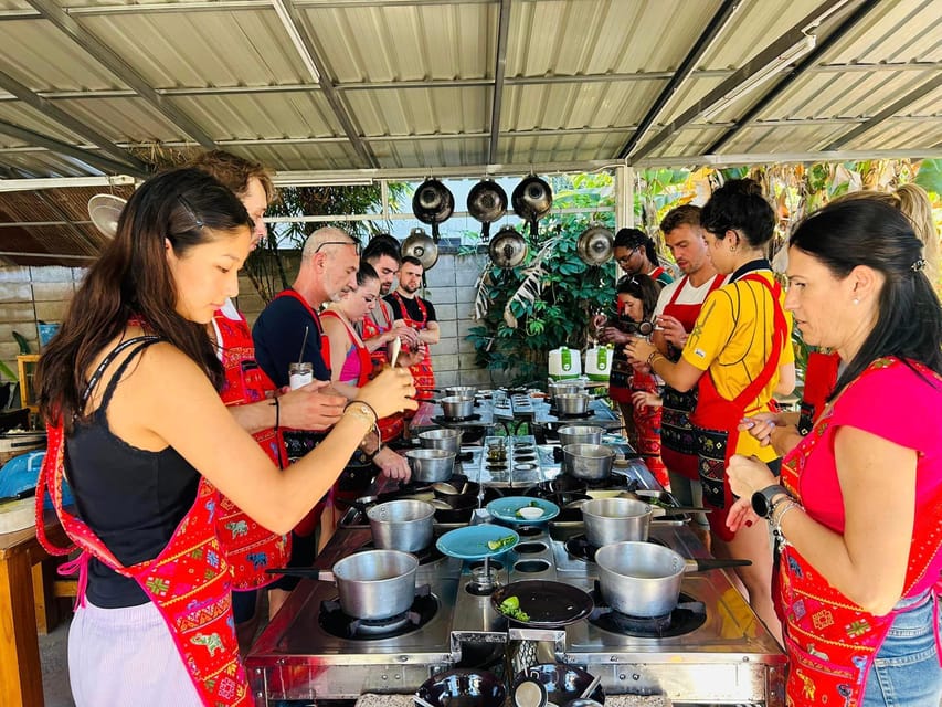 Chiang Mai: Cooking Class, Market and Thai Herbs Garden Tour - Cooking Session