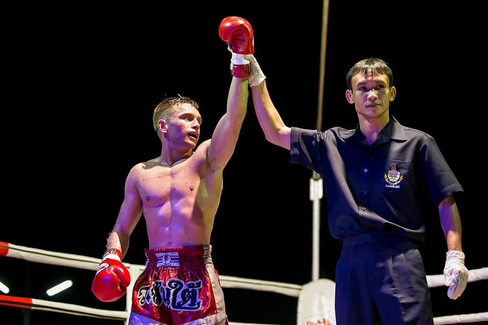 Chiang Mai: Kalare Night Bazaar Boxing Stadium Muay Thai - Pre-Fight Ritual