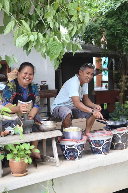 Chiang Mai : Traditional Northern Cooking Class - Booking Information