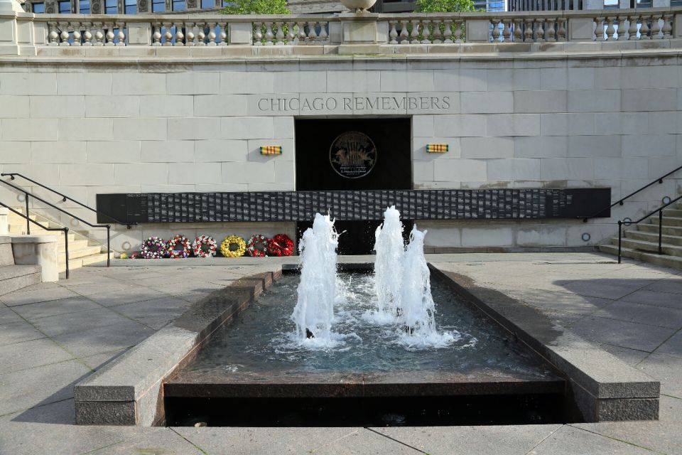 Chicago: Riverwalk Self-Guided Walking Tour - Tour Highlights