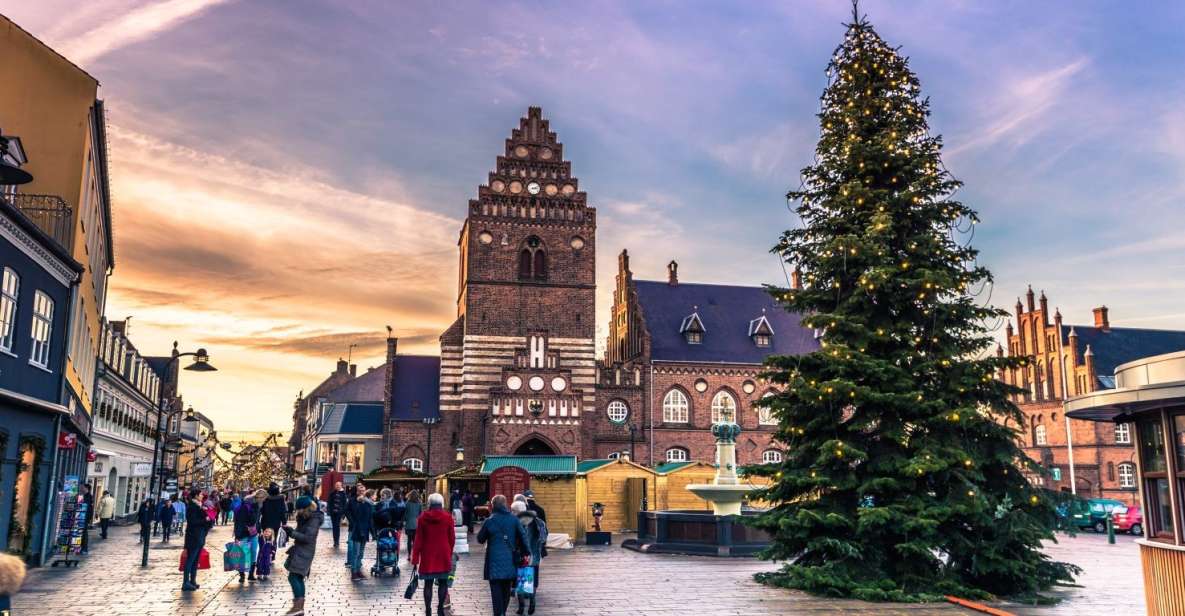 Christmas Charms of Roskilde - Private Walking Tour - Exploring Roskilde Cathedral