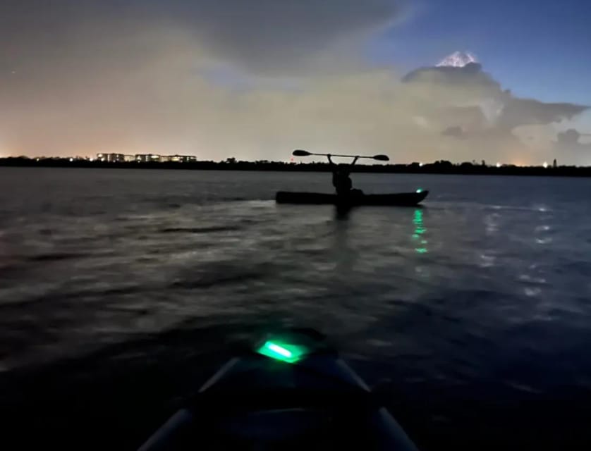 Cocoa Beach/Merritt Island:Bioluminescent Kayak Tour - Age Restrictions