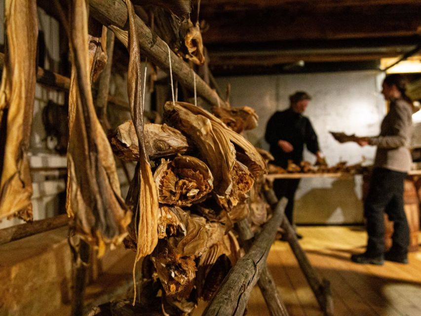 Cod Tasting Experience, Norwegian History and Food Culture - Sea Sami Cultural Insights