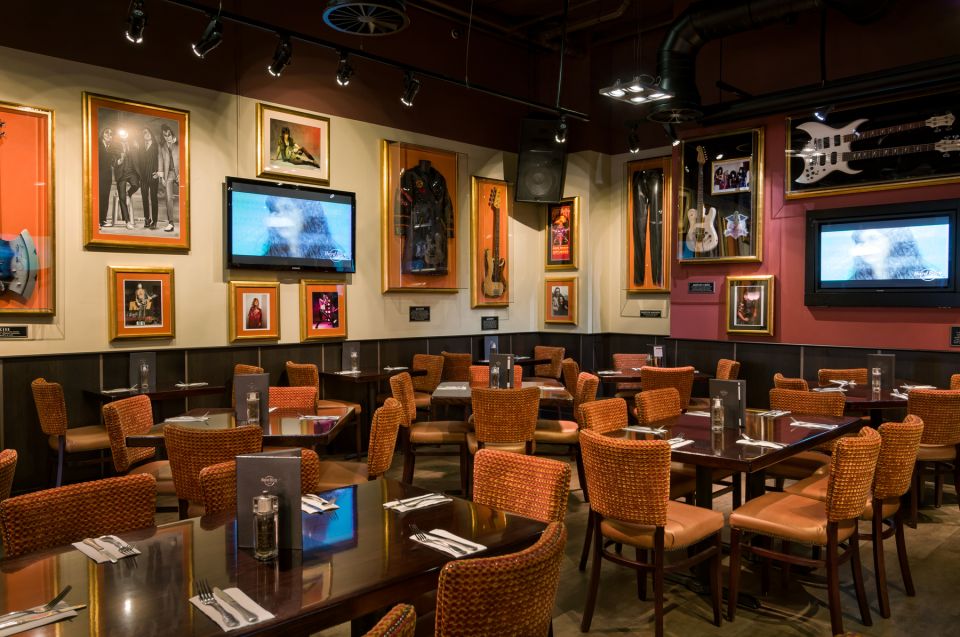 Cologne: Hard Rock Café With Set Menu for Lunch or Dinner - Customer Reviews Overview