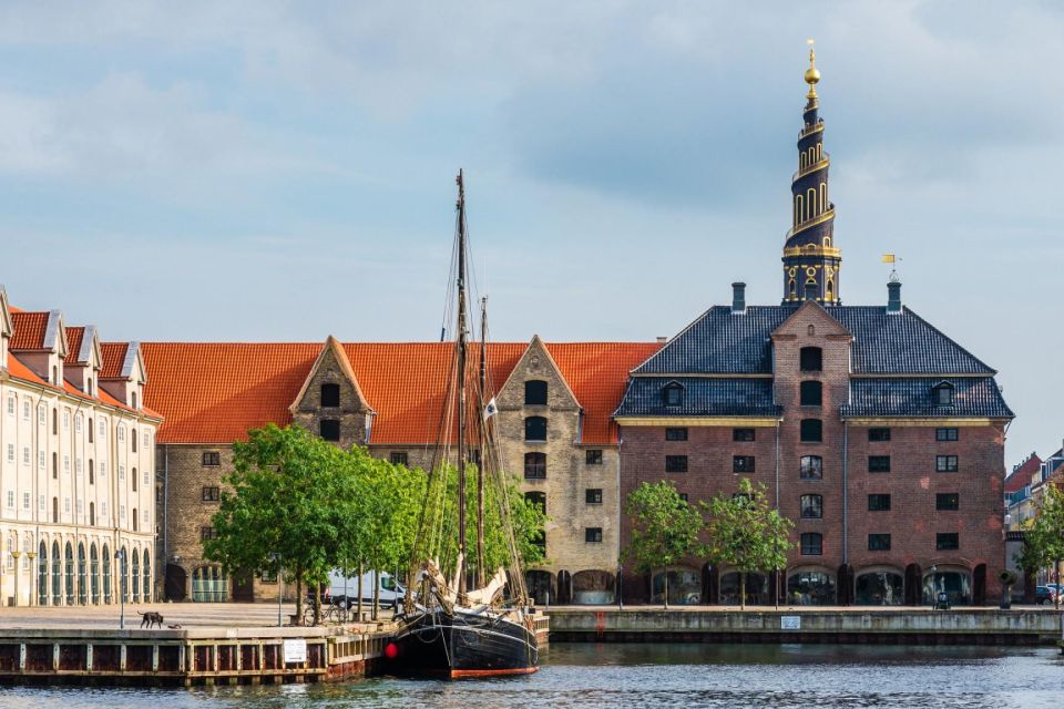 Copenhagen Marble Church Architecture Private Walking Tour - Important Meeting Information