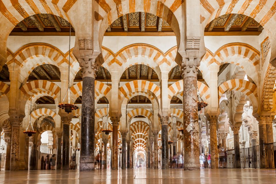 Córdoba: 2-Hour Private Mosque & Jewish Quarter Tour - Tour Duration