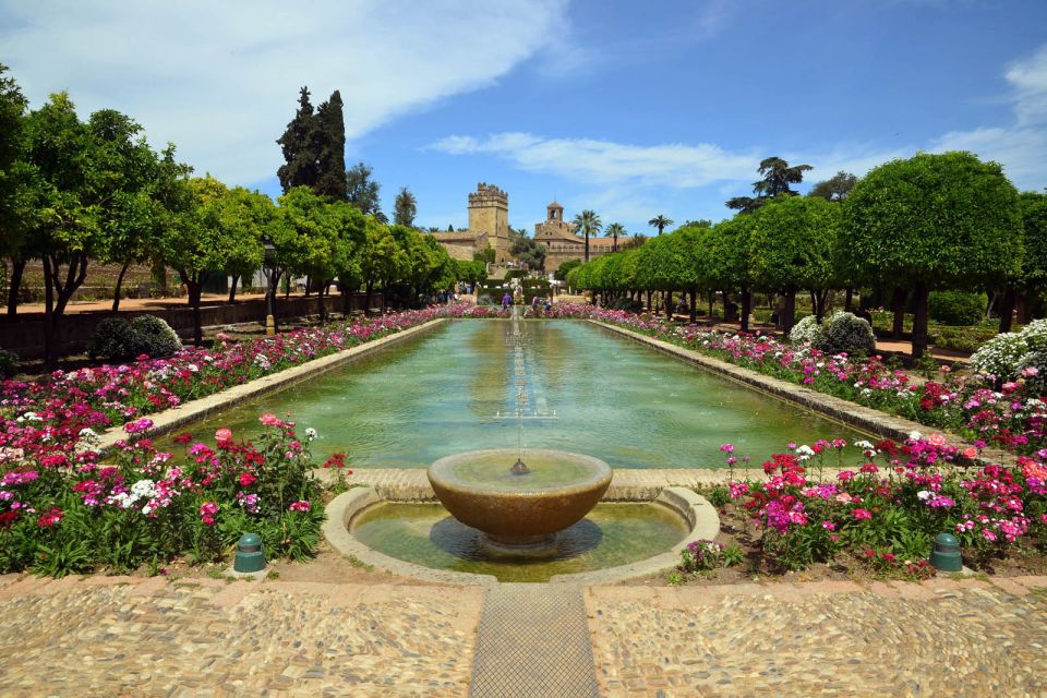 Córdoba Guided Tour of the Mosque, Jewish Quarter & Alcazar - Guided Tours