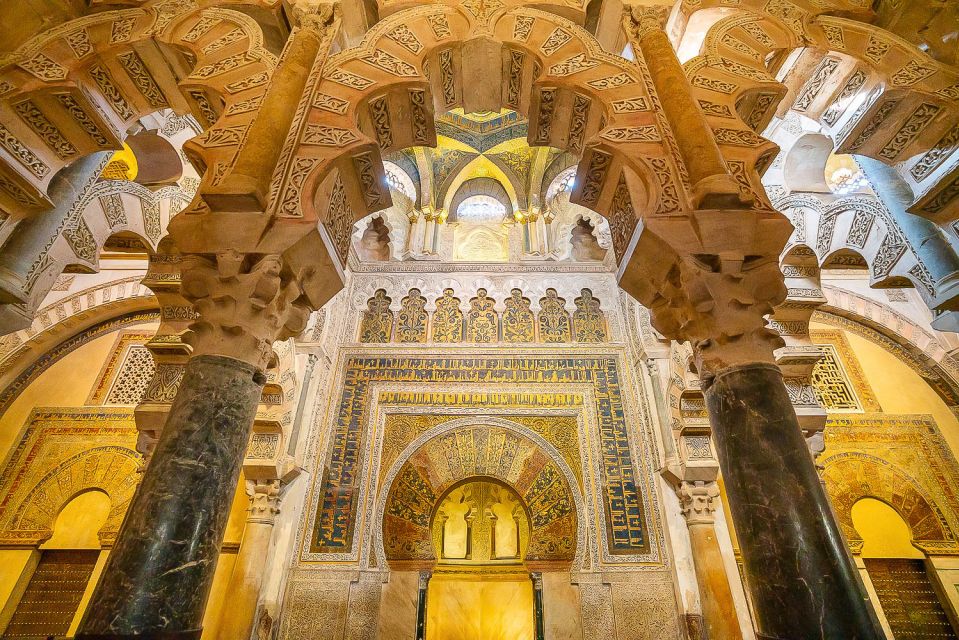 Córdoba: Skip-the-Ticket-Line Mosque-Cathedral Guided Tour - Meeting and Accessibility