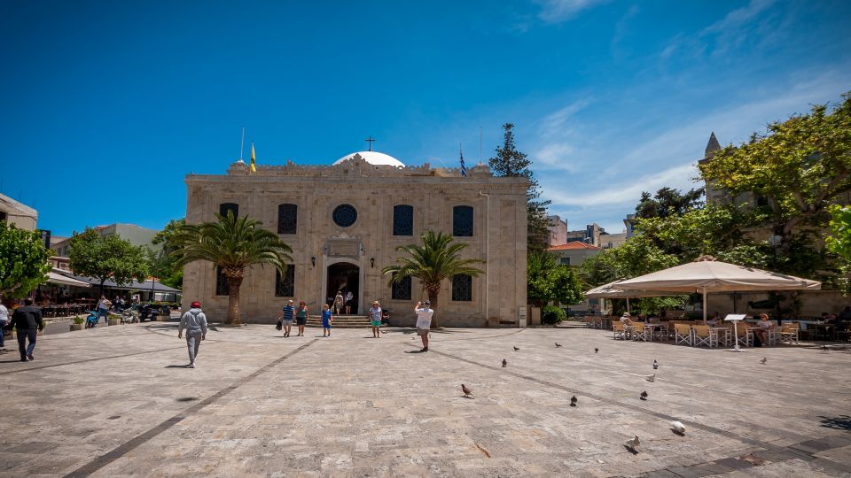 Crete: Knossos Palace, Heraklion City, Market Guided Tour - Minoan Farm Visit