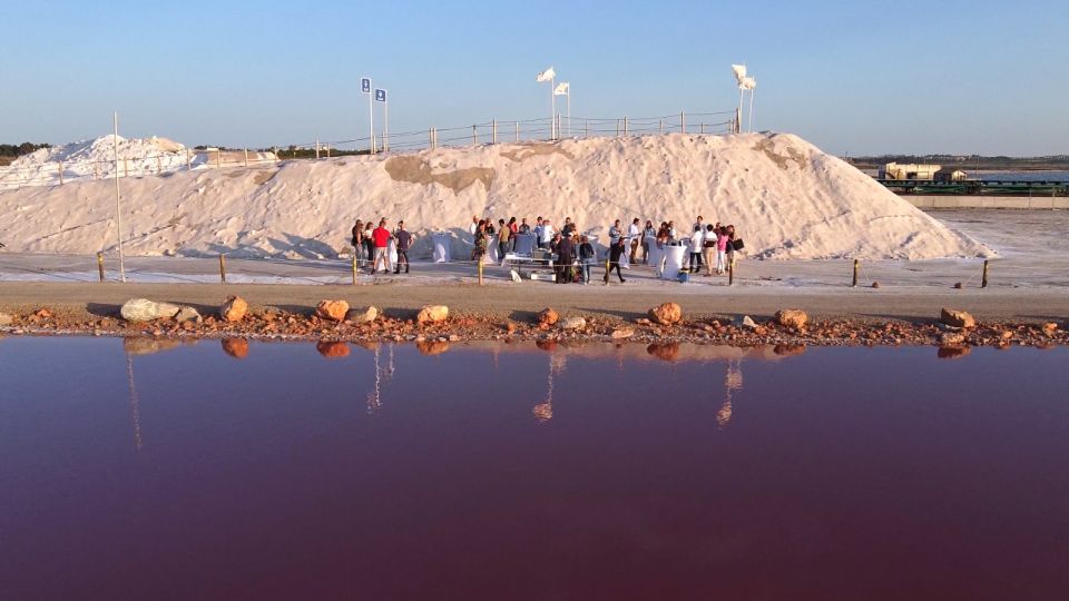 Culinary Demonstration With Gourmet Tasting in the Pink Lake - Sunset Viewing and Tasting