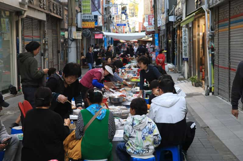 Customized Private Busan Tour With Licensed Agency and Guide - Tour Features