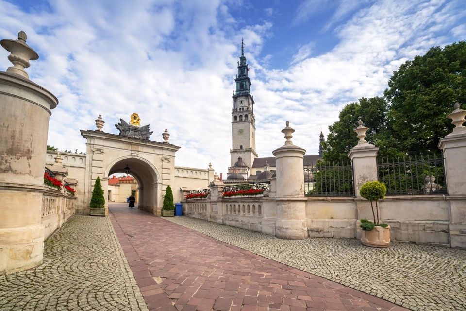 Czestochowa Old Town Highlights Private Walking Tour - Inclusions and Benefits