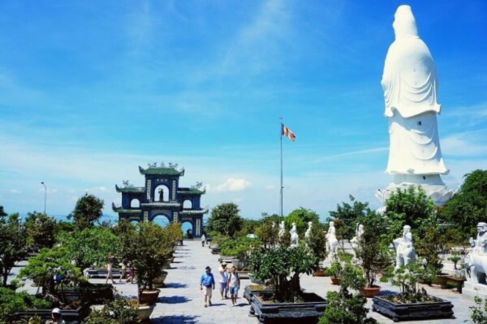 Da Nang: Private City Tour by Scooter With Ao Dai Lady Rider - Local Cuisine Highlights