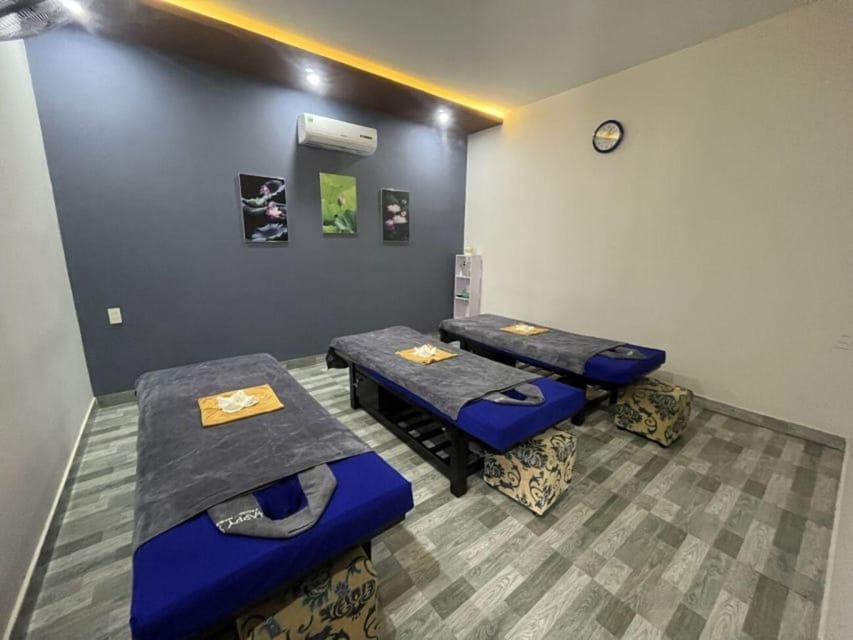 Da Nang: Relax With 60 Minutes Foot Massage - Atmosphere and Comfort