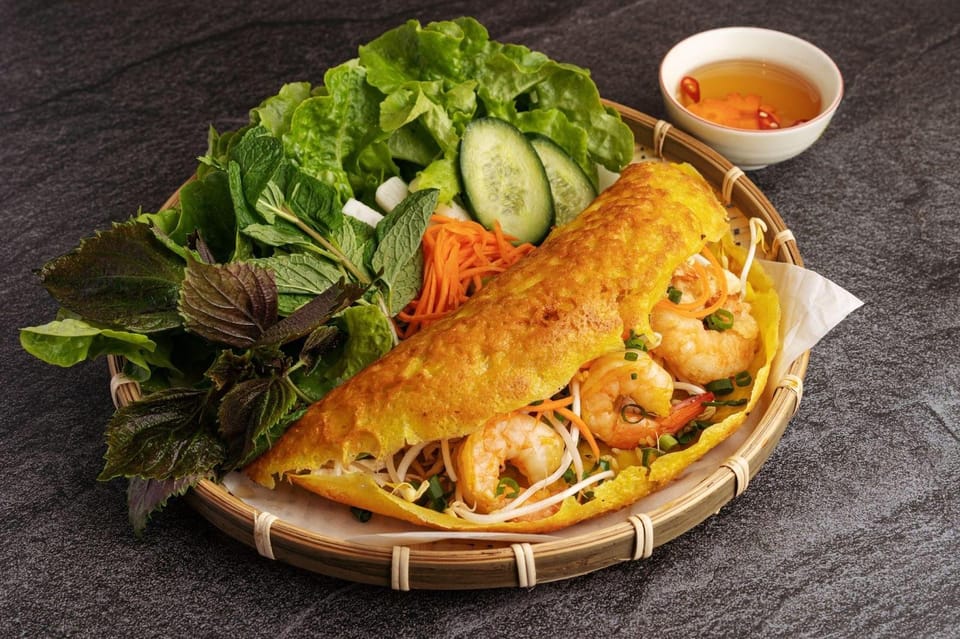 Da Nang: Sightseeing And Explore Vietnamese Local Food Tour - Tour Itinerary