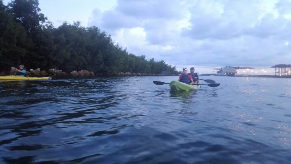 Dania Beach: Kayaks, Canoes & Paddleboards Rental - What to Bring