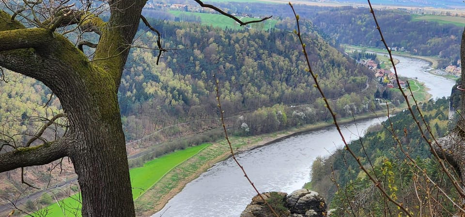 Day Trip From Prague to Bohemian and Saxon Switzerland - Exploring Bastei Lookout