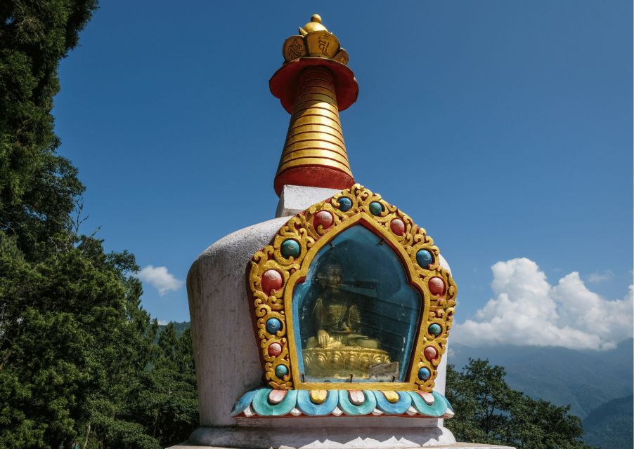 Day Trip to Buddha Park (Guided Private Tour From Gangtok) - Guided Tour Experience