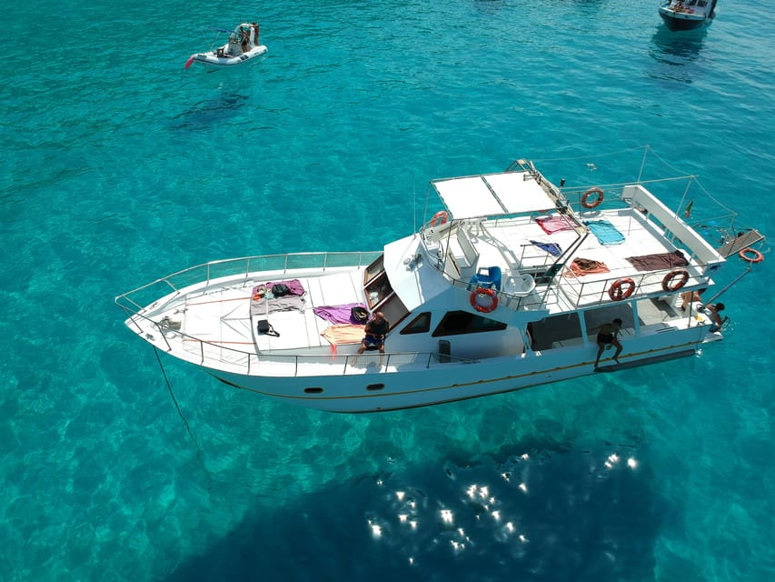 Daytime Boat Excursion in Lampedusa With Typical Local Lunch - Local Lunch Menu