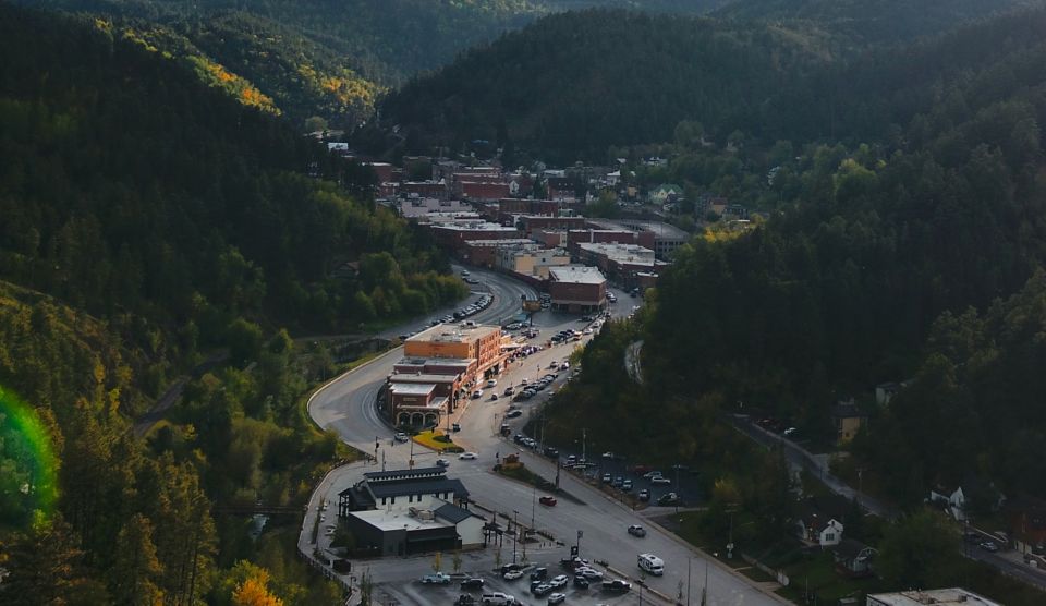 Deadwood: Historic Wild West Walking Tour W/ Smartphone App - Experiencing the Wild West