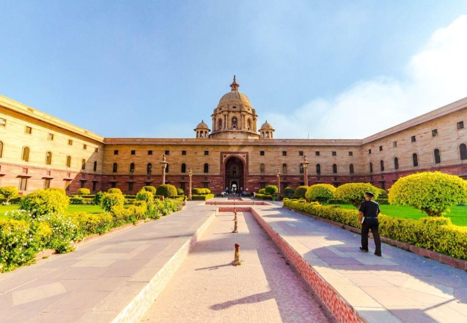 Delhi: Old and New Delhi City Private Guided Day Tour by Car - New Delhi Attractions