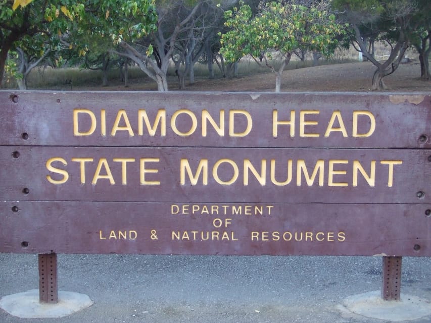 Diamond Head Hike With Lennars Malasad Starts at 7:00 A.M. - Activity Itinerary